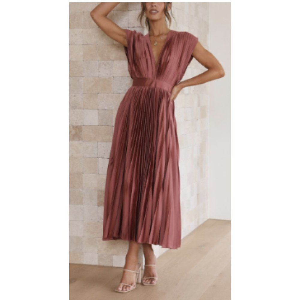 Rose Red Formal Maxi Dress [Brand New]